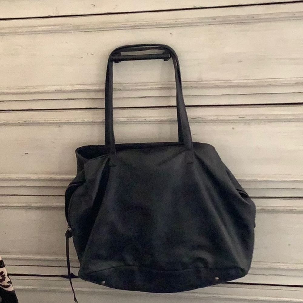 SID SLOUCHY VEGAN TOTE